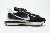 chaussures nike sacai vaporwaffle pas cher black white cv1363-001